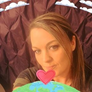 Meet your Posher, Carrie